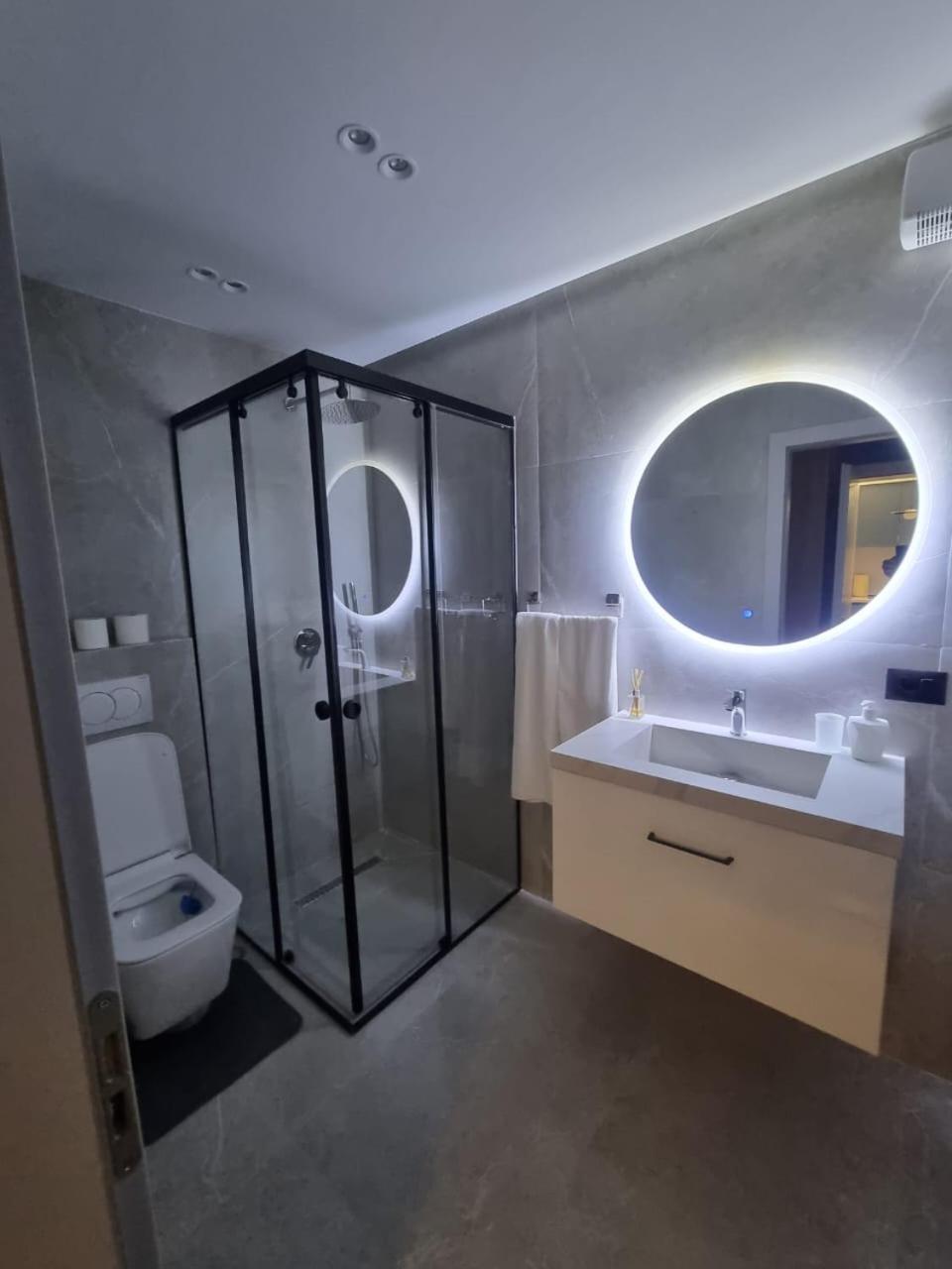 Appartement Twoviews Tirana